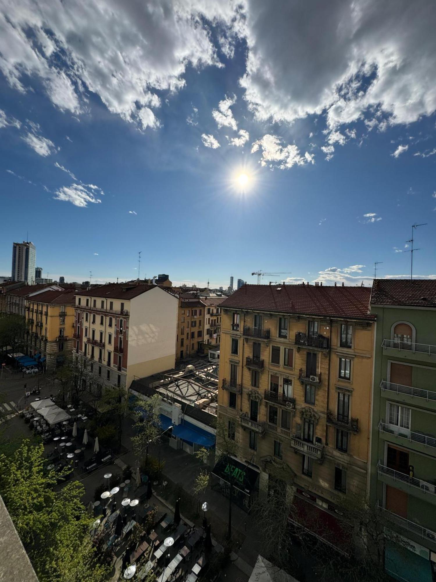 Apartmán Trilocale Con Due Balconi A Isola Porta Nuova Milán Exteriér fotografie