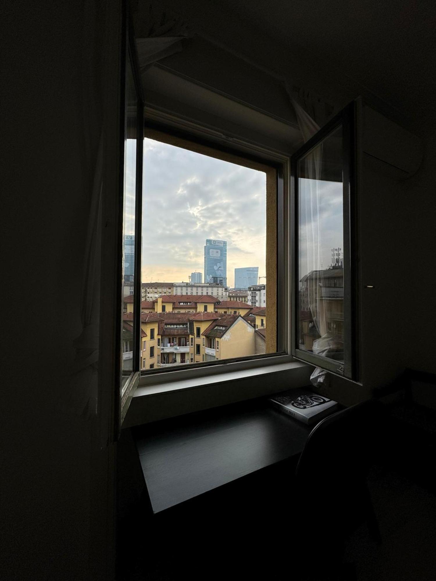Apartmán Trilocale Con Due Balconi A Isola Porta Nuova Milán Exteriér fotografie